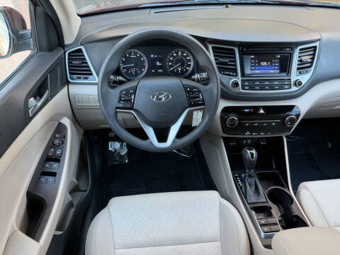 2017 Hyundai Tucson SE