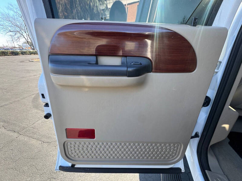 2006 Ford F-350 Super Duty Lariat