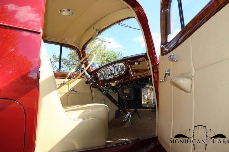 1937 Packard Twelve 2/4 Coupe RestoMod