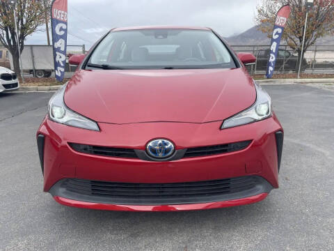 2020 Toyota Prius LE