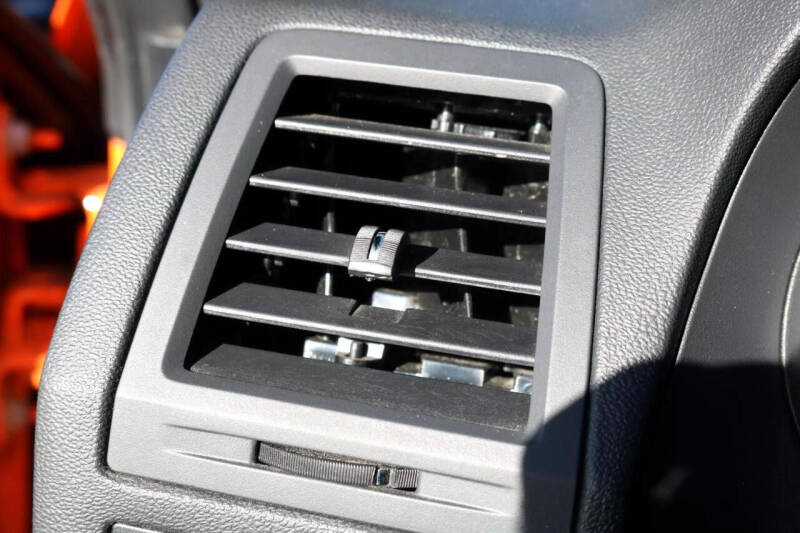 2014 Dodge Challenger SRT8 Core