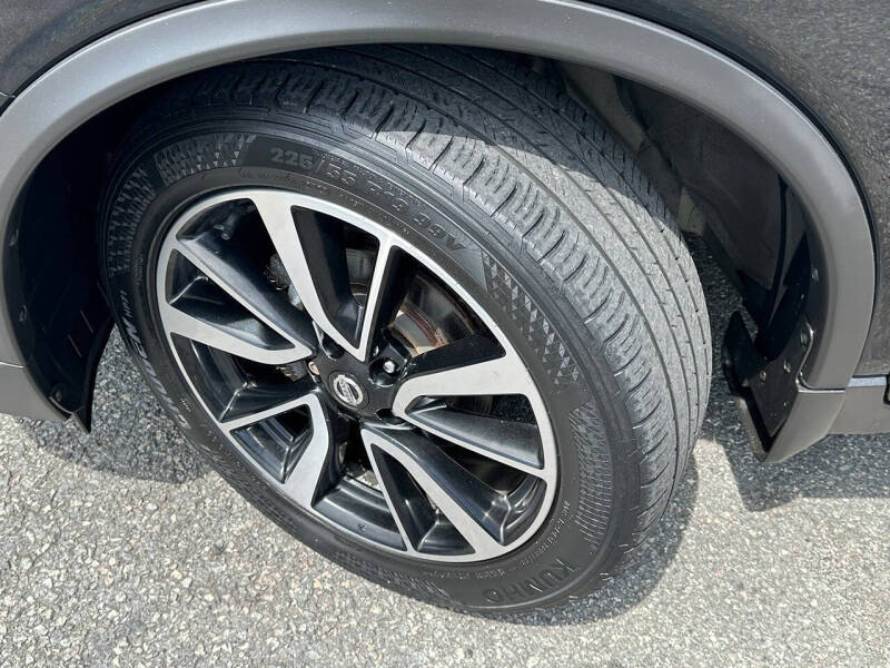 2017 Nissan Rogue SL