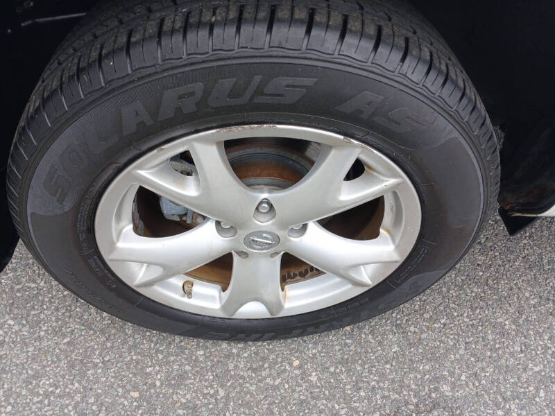 2011 Nissan Rogue SV