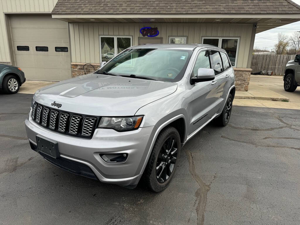 2017 Jeep Grand Cherokee for sale at Legit Motors in Elkhart, IN