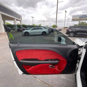 2017 Dodge Challenger SRT Hellcat