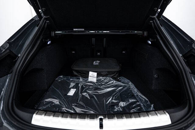 2025 Porsche Taycan 4 Cross Turismo