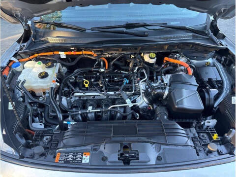 2022 Ford Escape Hybrid SEL