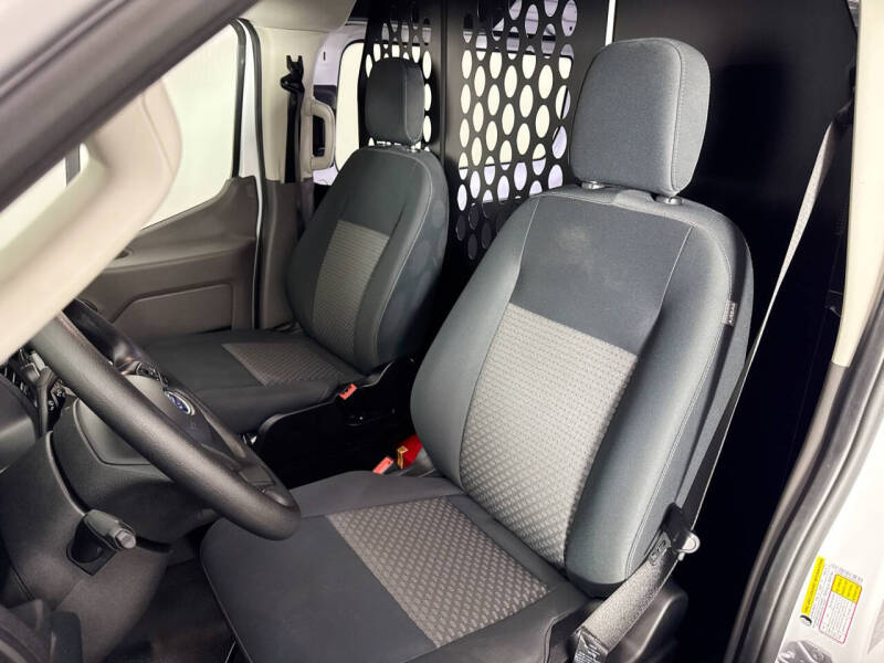2025 Ford Transit