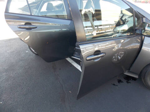 2018 Toyota Prius Three