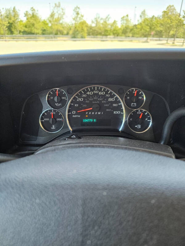 2017 GMC Savana 2500