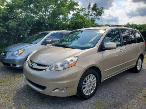 2008 Toyota Sienna for sale at M & M Auto Brokers in Chantilly VA