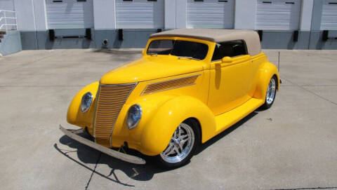 1937 Ford Cabriolet
