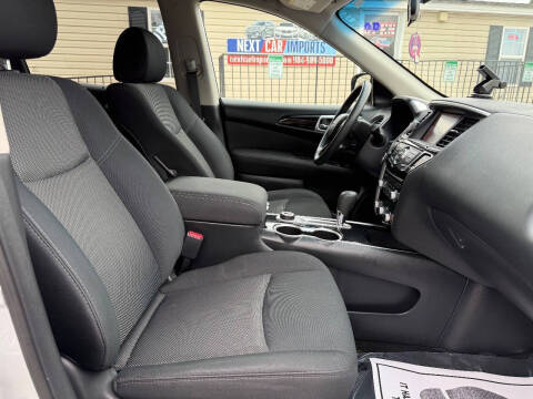 2017 Nissan Pathfinder S