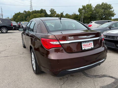 2012 Chrysler 200 Touring