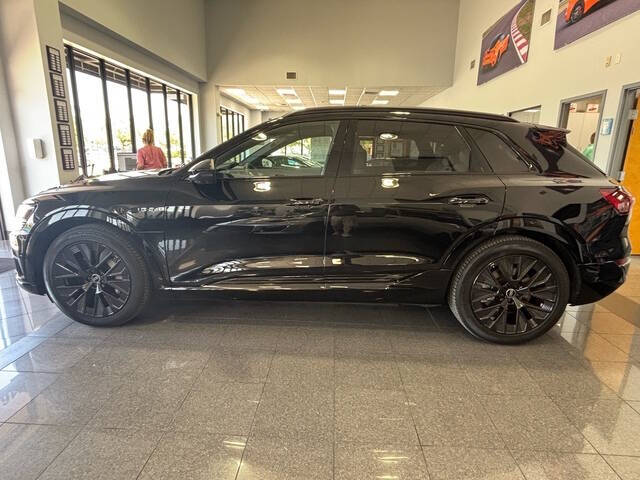 2024 Audi Q8 e-tron 2