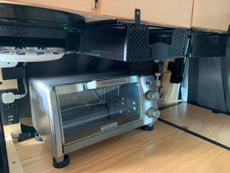 2011 Ford Transit Connect XLT Premium