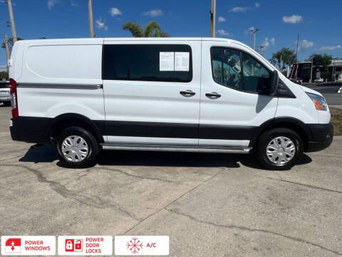 2021 Ford Transit