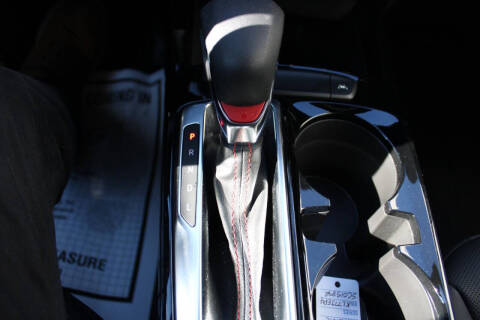 2025 Chevrolet Trax RS