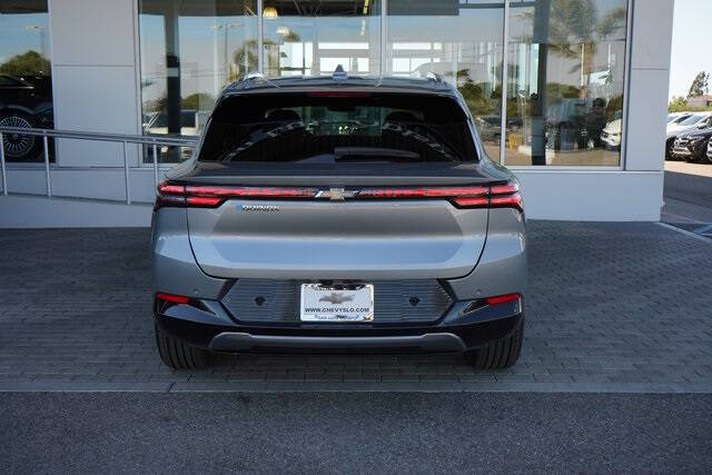 2025 Chevrolet Equinox EV LT 2