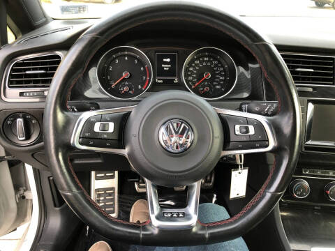 2015 Volkswagen Golf GTI S