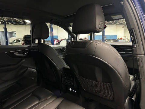 2020 Audi Q7 quattro Premium Plus 45 TFSI