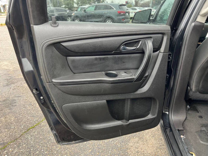 2015 GMC Acadia SLE-1