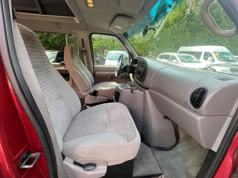2002 Ford E-Series