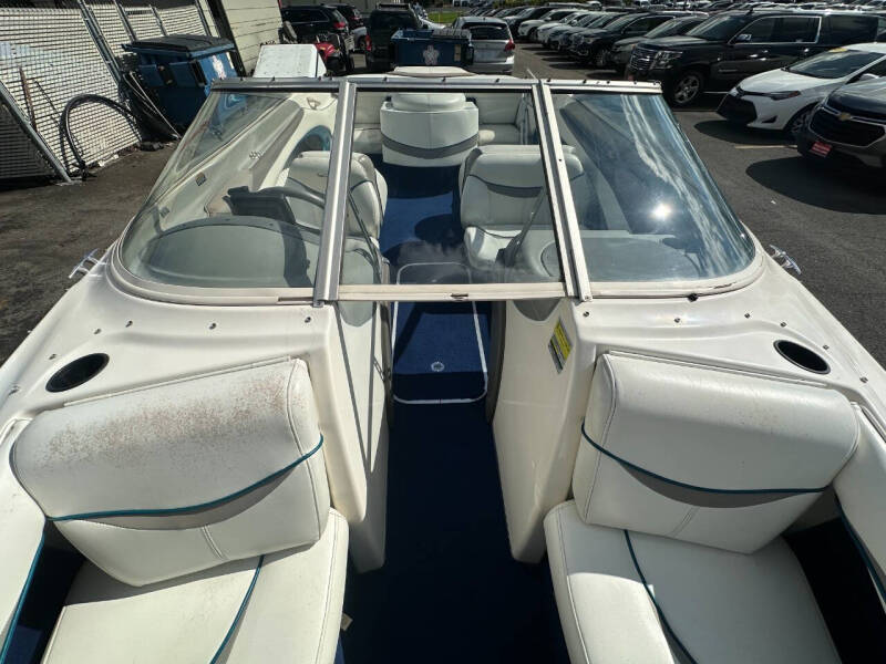 1998 Bayliner 2050 CX