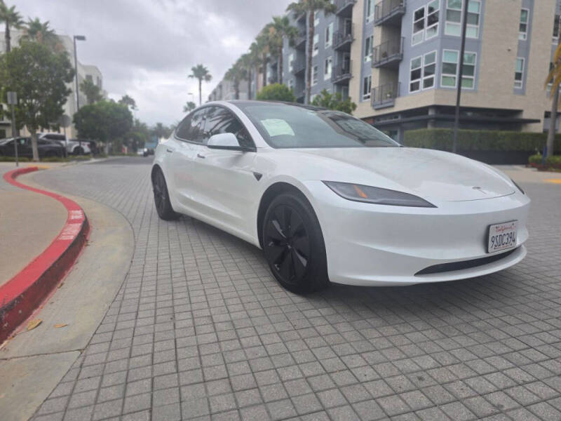 2025 Tesla Model 3 Long Range