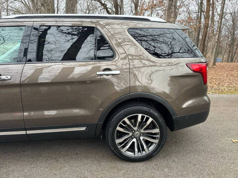 2016 Ford Explorer Platinum