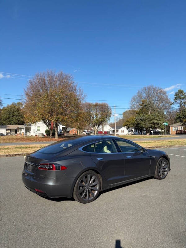2016 Tesla Model S 75D
