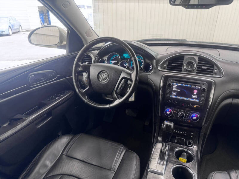 2017 Buick Enclave Leather