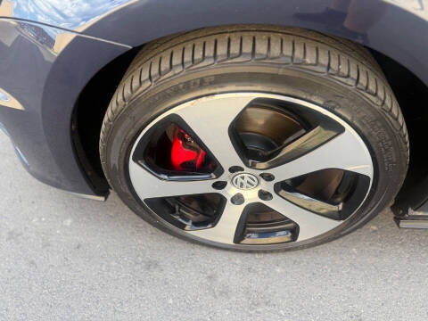 2015 Volkswagen Golf GTI S