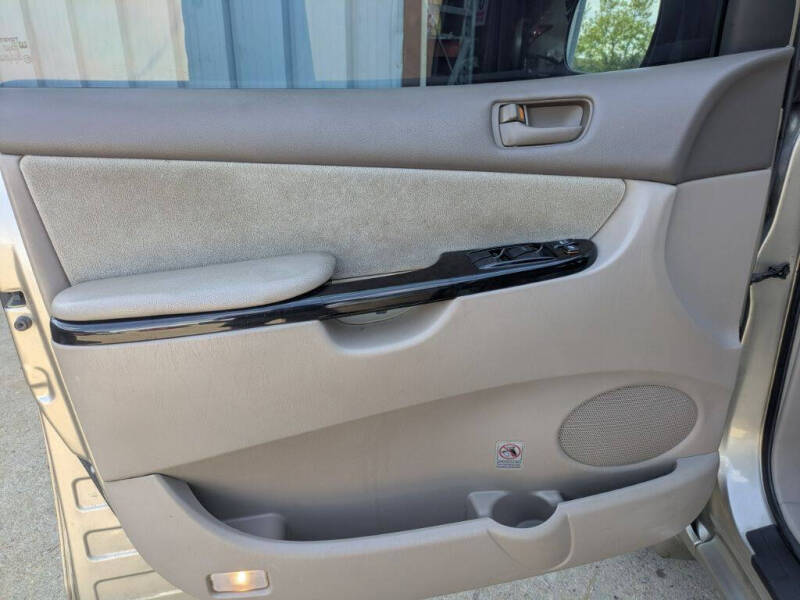 2005 Toyota Sienna