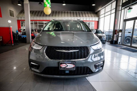 2022 Chrysler Pacifica for sale at Quality Auto Center in Springfield NJ