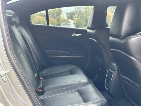 2015 Dodge Charger SXT