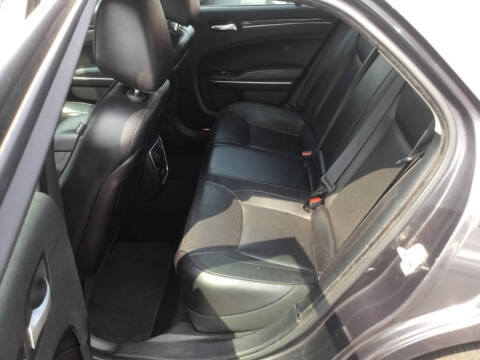 2019 Chrysler 300 Limited