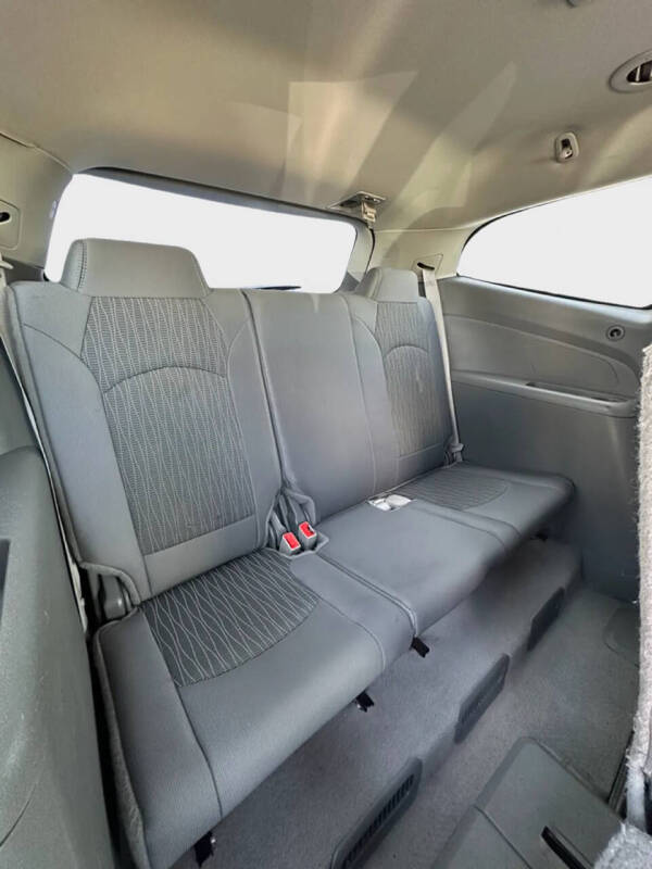 2015 Chevrolet Traverse LS