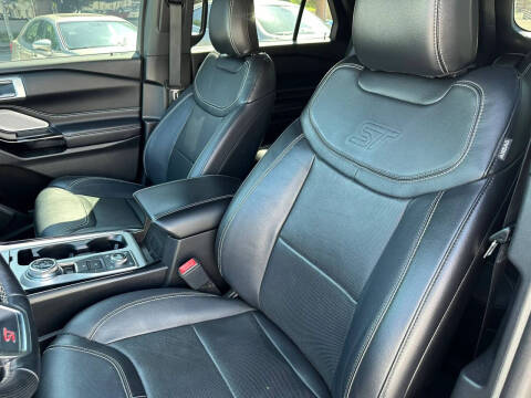 2021 Ford Explorer ST
