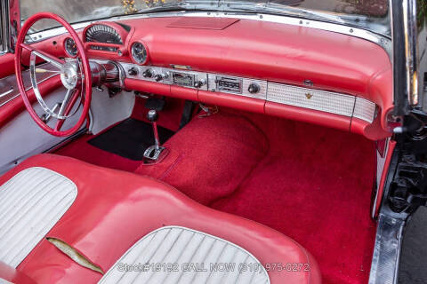 1956 Ford Thunderbird