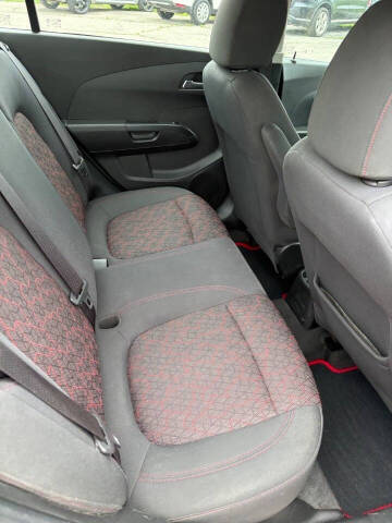 2017 Chevrolet Sonic LT Auto