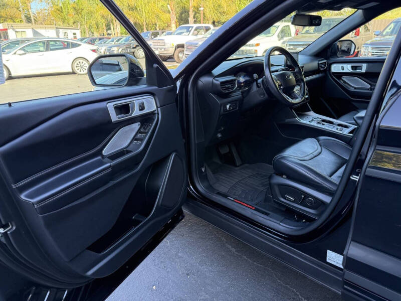 2020 Ford Explorer ST