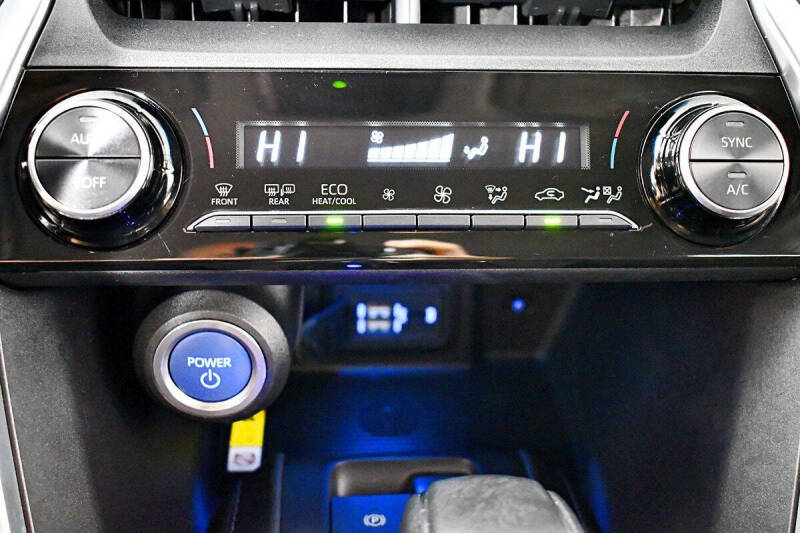 2021 Toyota Venza LE