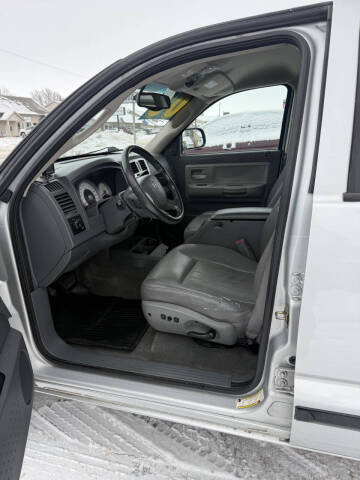 2005 Dodge Dakota Laramie