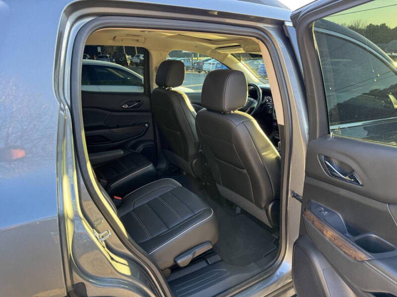 2021 GMC Acadia Denali