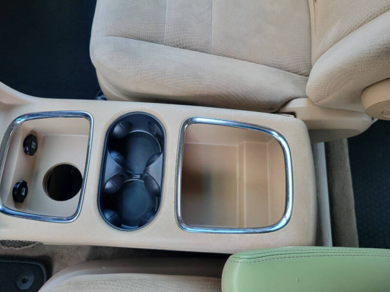 2014 Dodge WHEELCHAIR VAN