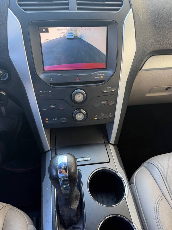 2012 Ford Explorer XLT