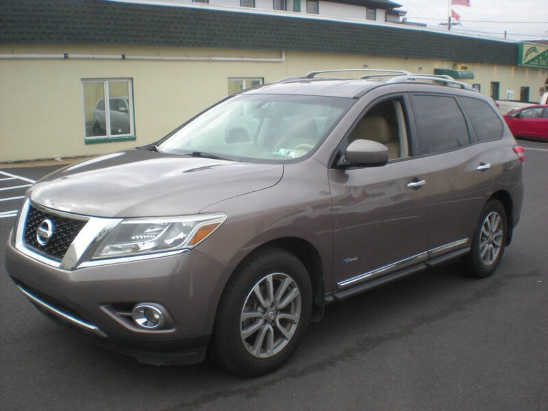 2014 Nissan Pathfinder Hybrid for sale at 611 CAR CONNECTION in Hatboro PA