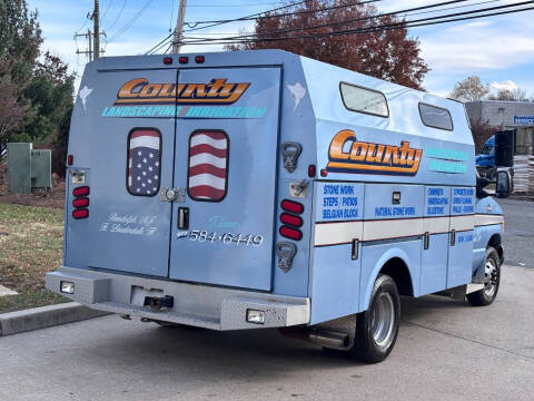 2005 Ford E-Series E-350 SD