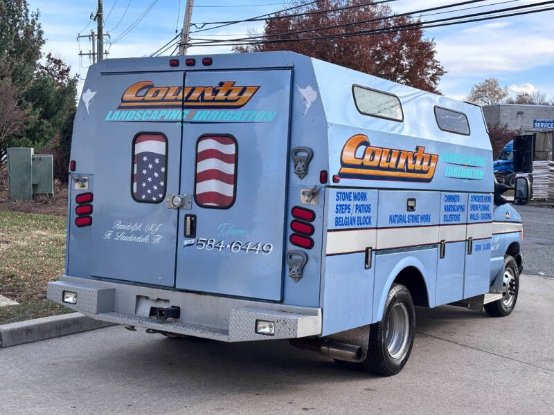 2005 Ford E-Series E-350 SD